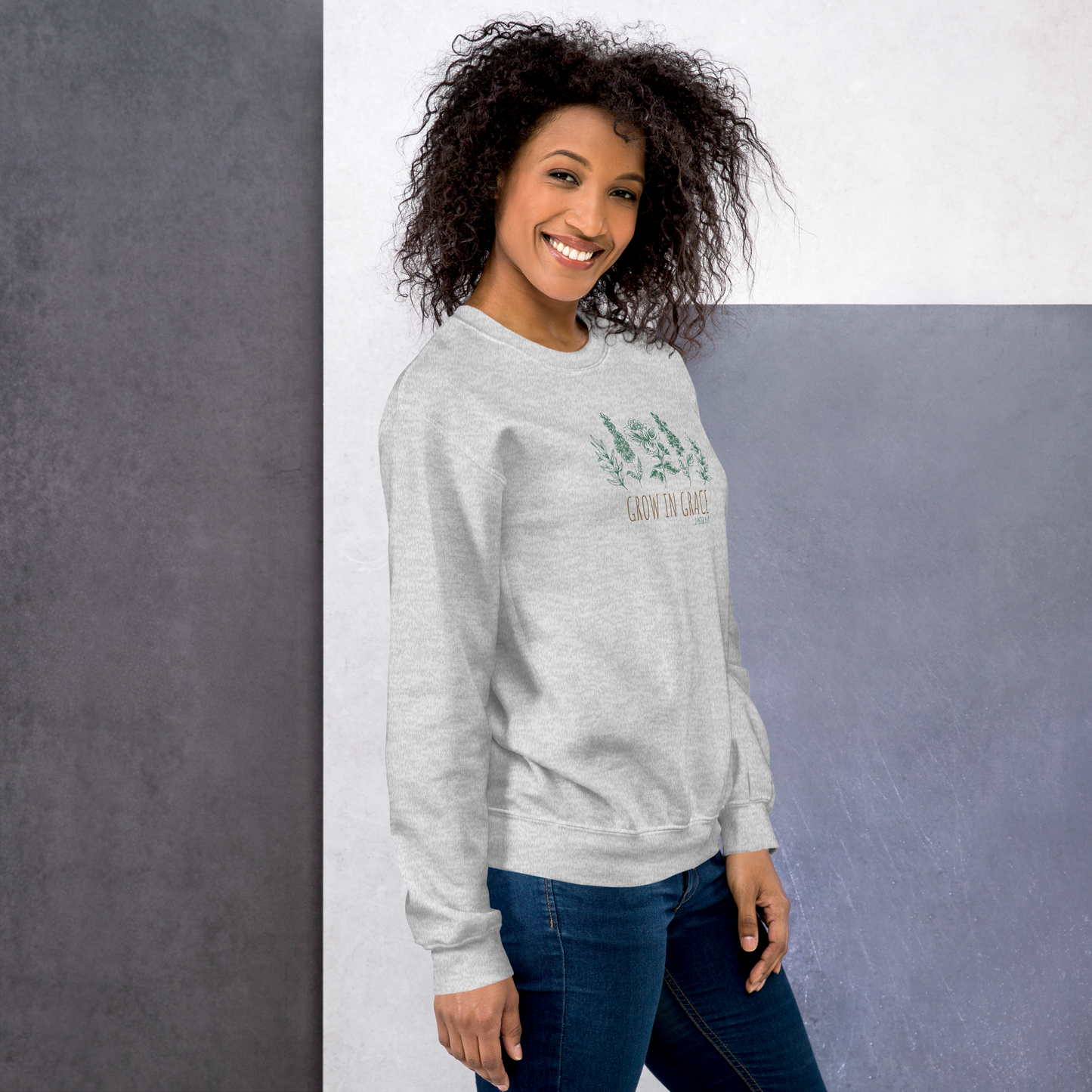 Grow in Grace Embroidered Women's Sweatshirt