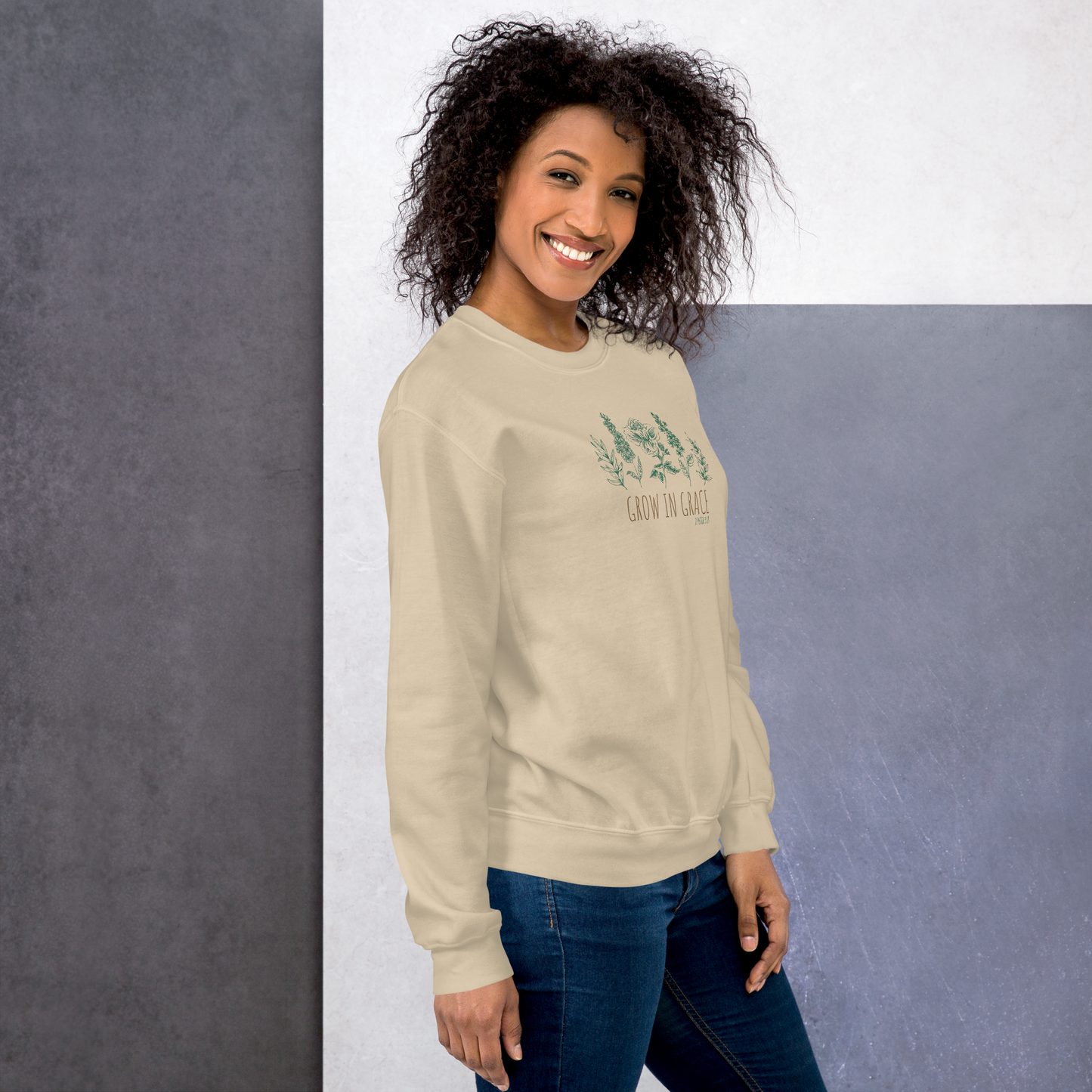 Grow in Grace Embroidered Women's Sweatshirt